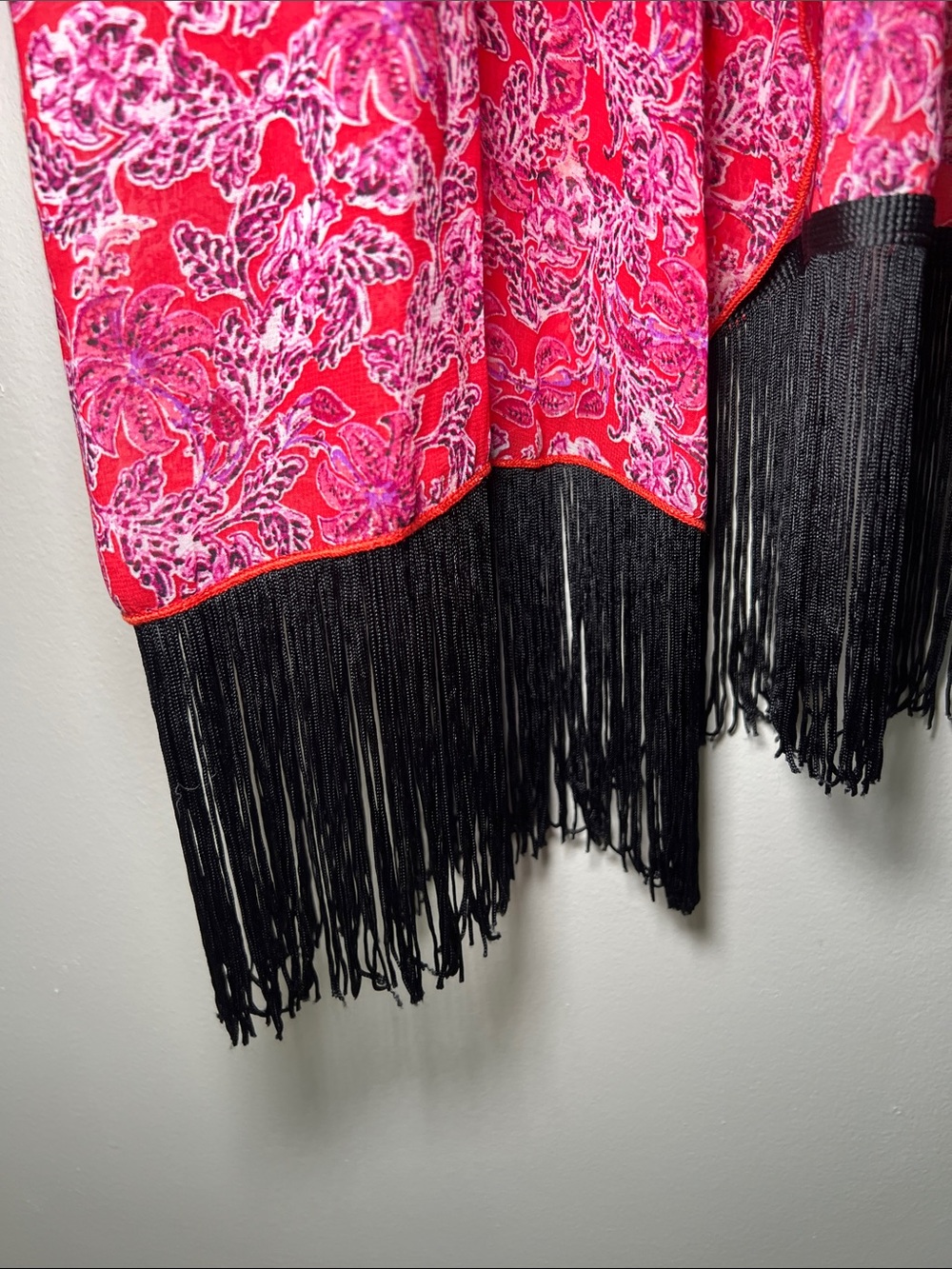 LuLaRoe Red & Pink Floral Fringe Kimono - Picture 3 of 4